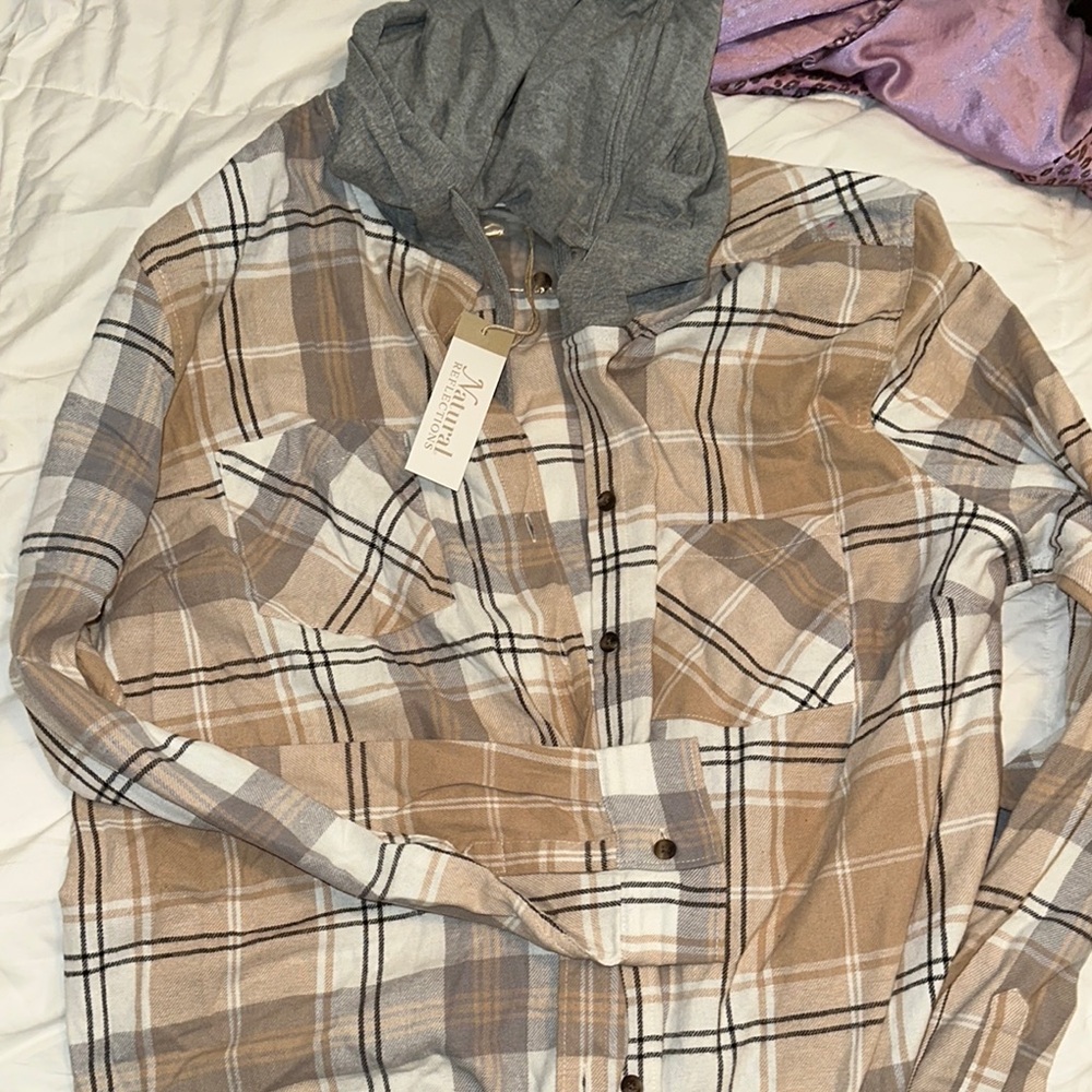 Thin Plaid Button-Up Shirt with Hood